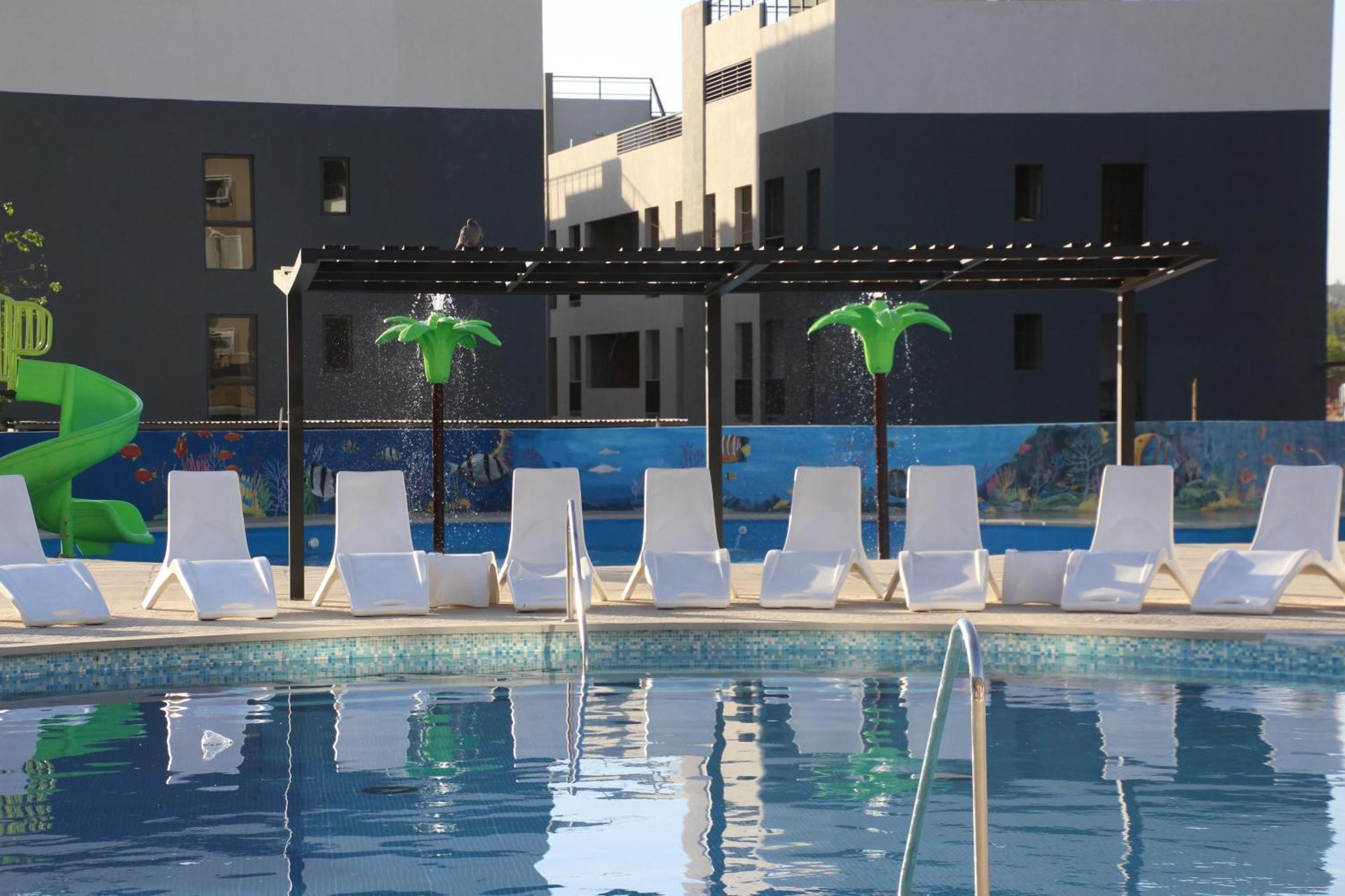 Howard Johnson Plaza Villa Carlos Paz Dış mekan fotoğraf